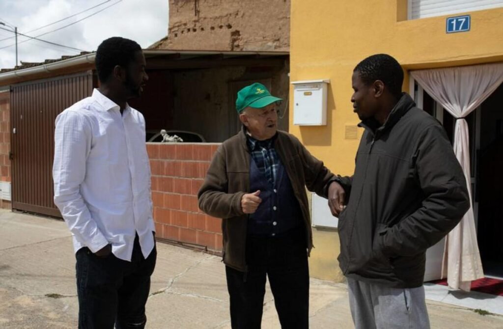 The current image has no alternative text. The file name is: 4df4685c-cacc-483a-8cec-f90b56a6265f_alta-libre-aspect-ratio_default_0.jpg